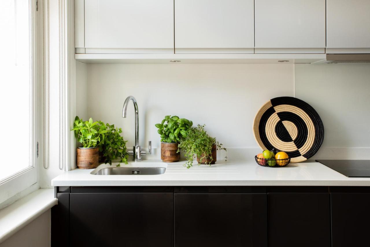 56 Welbeck Street Aparthotel London Bagian luar foto