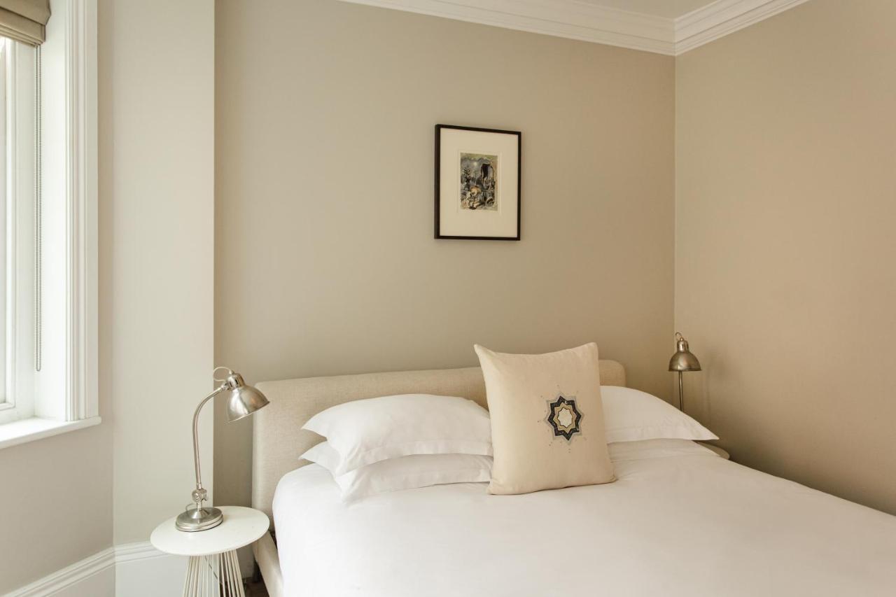 56 Welbeck Street Aparthotel London Bagian luar foto