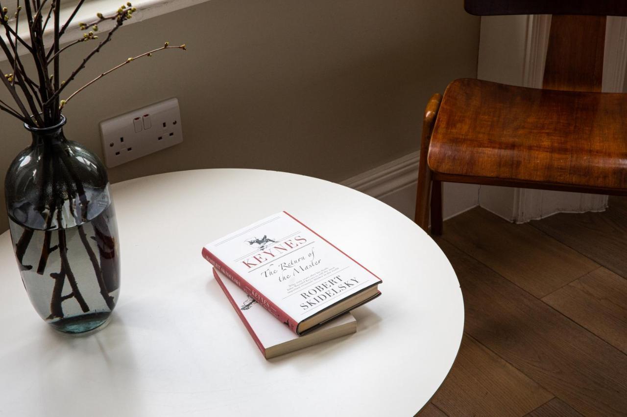 56 Welbeck Street Aparthotel London Bagian luar foto